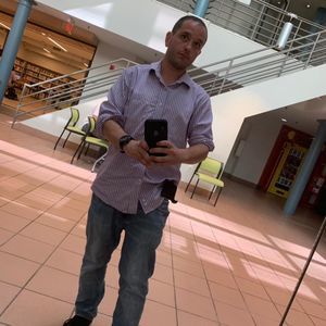 Meet your Posher, Mark